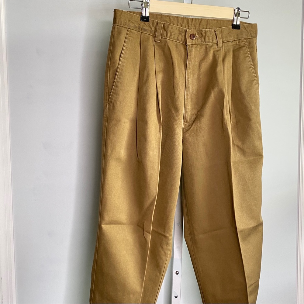 Dockers men’s khakis pleated 32x30